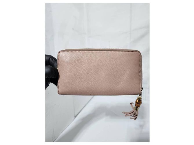 Bamboo GUCCI Cartera con cremallera alrededor de piel de ternera Cellarius con borlas de bambú Rosa claro - vista 3