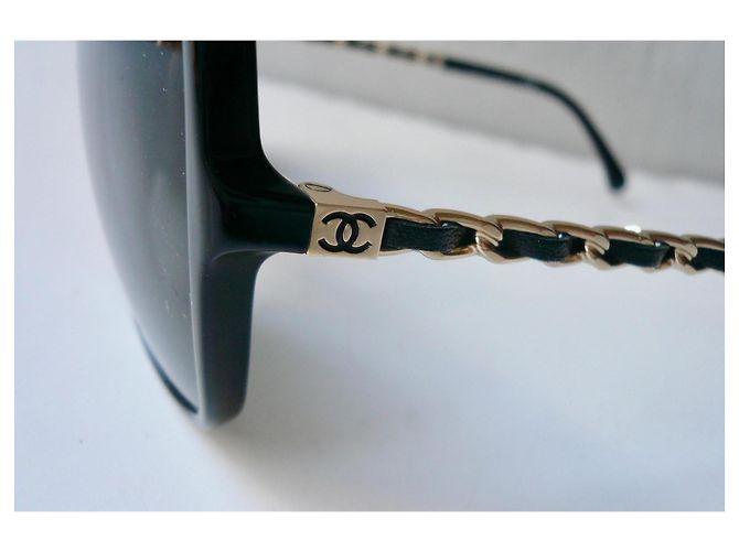 CHANEL Nuevas Gafas Negras Cuadradas con Cadena Negro - vista 4