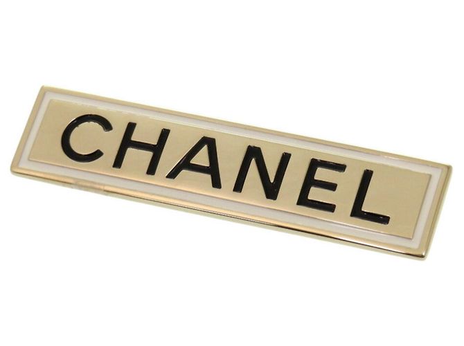Spilla in oro Chanel Plate 1550 D'oro - vista 2