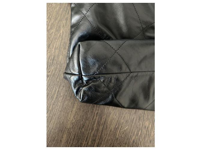 Borsa Chanel 22 Nera in Pelle di Agnello con Hardware Oro Nero - vista 9