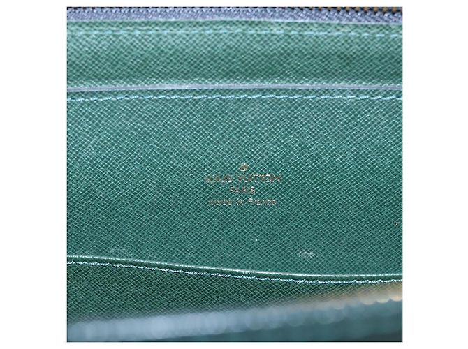 LOUIS VUITTON Taiga Porta Documenti Rozan Borsa Epicea M30054 LV Auth BD388 - vista 18