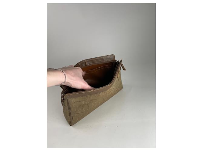 Clutch Monogram GV3 Vintage Givenchy Marrone - vista 4