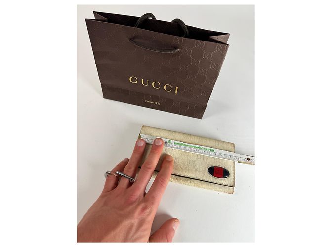 Vintage Gucci Monogram Leather Wallet White - view 10