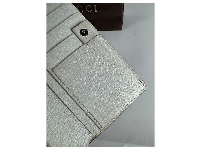 Vintage Gucci Monogram Leather Wallet White - view 5