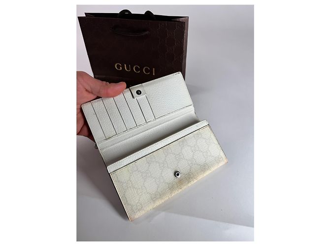 Vintage Gucci Monogram Leather Wallet White - view 7