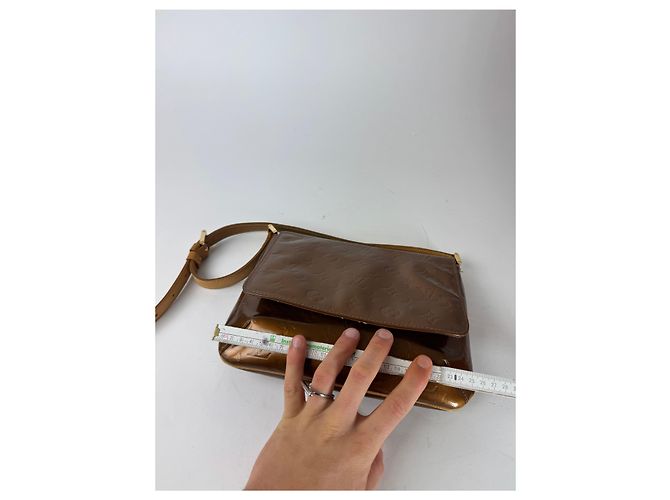 Alma Vintage Louis Vuitton Vernis Leder Tasche Braun - Ansicht 10