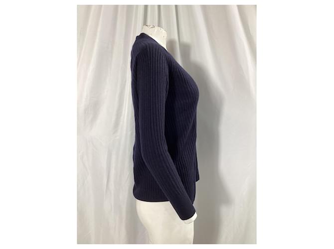 Iris & Ink V-Ausschnitt Rippstrickpullover aus marineblauem Kaschmir - Ansicht 8