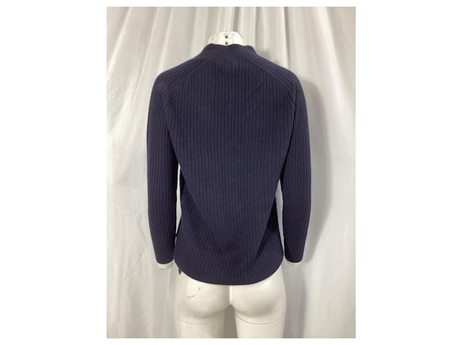 Iris & Ink V-Ausschnitt Rippstrickpullover aus marineblauem Kaschmir - Ansicht 9