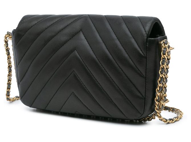 Chanel Mini Rectangulaire Noir Chevron en Agneau avec Chaîne autour du Rabat - vue 2