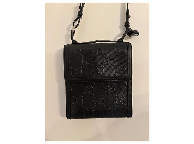 Borsa a tracolla nera Gucci GG in rilievo Nero - vista 2