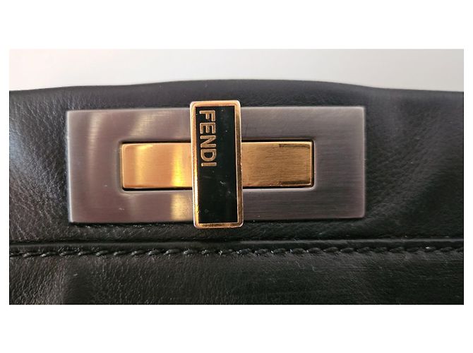 Borsa Fendi Peekaboo 40 in pelle nera Nero - vista 5