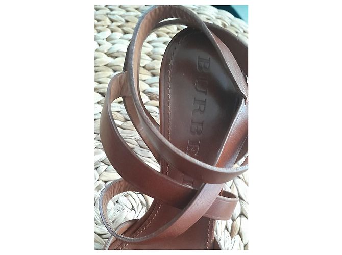 Sandali Burberry in pelle marrone - vista 10