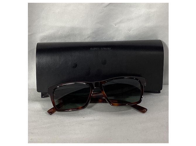 Saint Laurent Tortoiseshell Rectangular Sunglasses in Brown Acetate - view 9