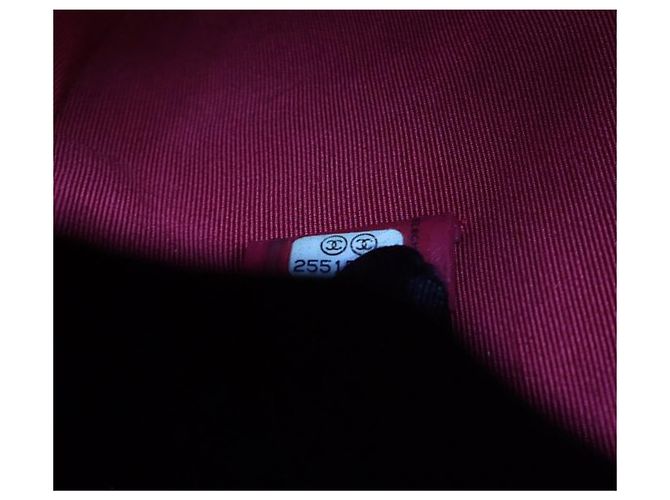 Chanel Nero Medio Pelle di Vitello Invecchiata Gabrielle O Case Clutch - vista 5