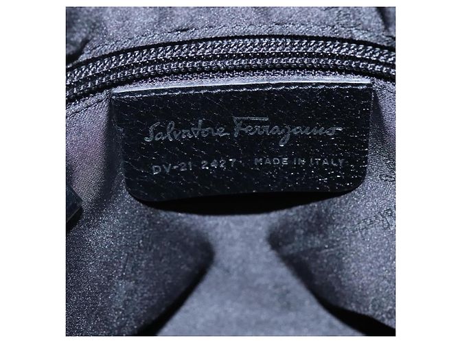 Borsa a mano in tela nera Salvatore Ferragamo Auth KD096 Nero - vista 12
