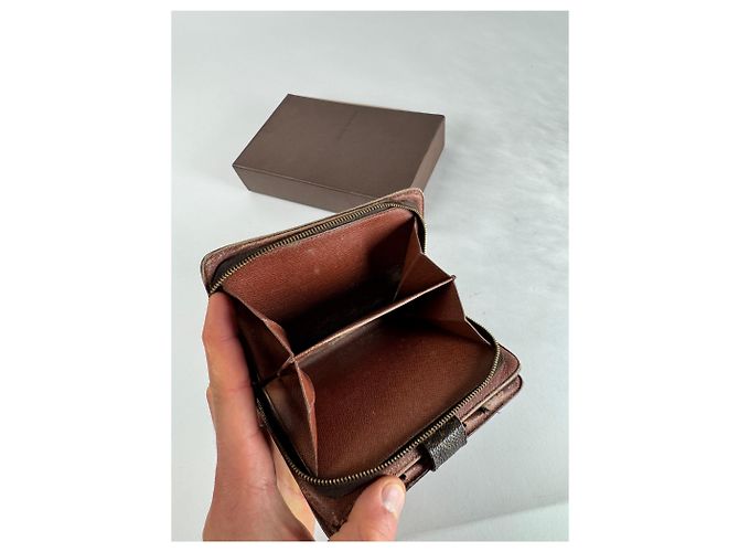 Vintage Louis Vuitton Leather Monogram Wallet Brown - view 5