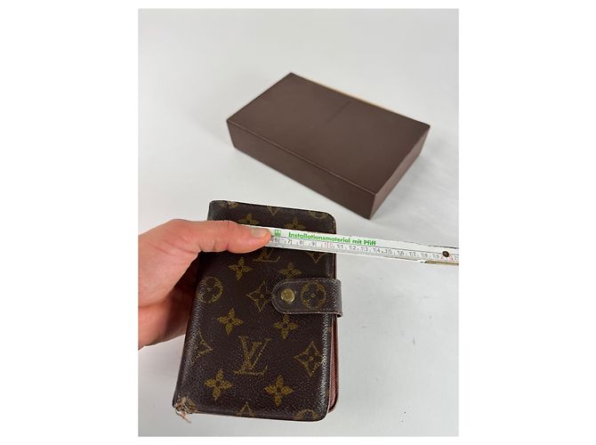 Vintage Louis Vuitton Leather Monogram Wallet Brown - view 9