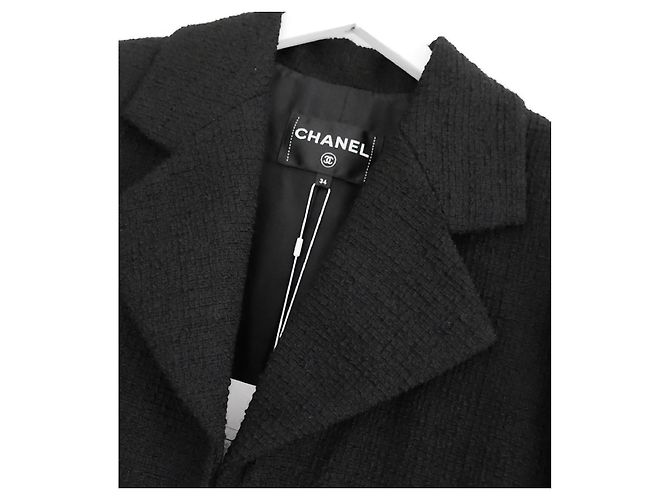 Chanel Cruise 2017 17C Schwarze Tweed Camelia Pin Jacke - Ansicht 4