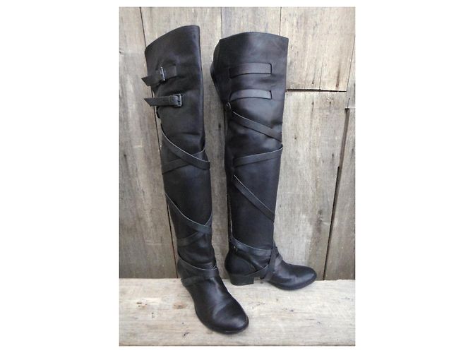 Botas Altas Les Petites de Cuero Negro - vista 2