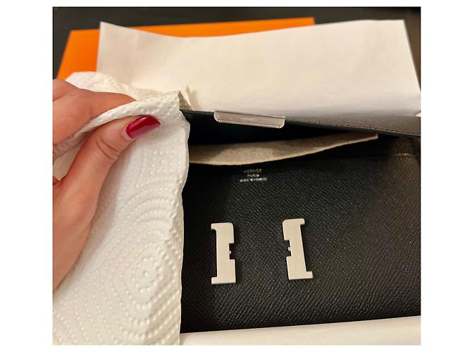 Hermès Constance To Go Handtasche aus schwarzem Leder - Ansicht 3