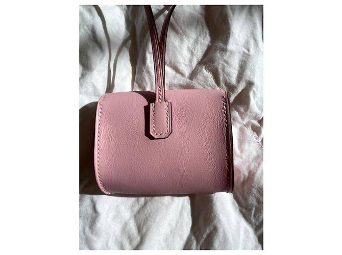 Charm Hermès Kelly Festival Rose Sakura in pelle Swift rosa - vista 7
