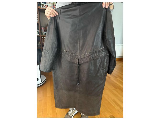 Gabardina Pellessimo de piel de cordero marrón oscuro - vista 2