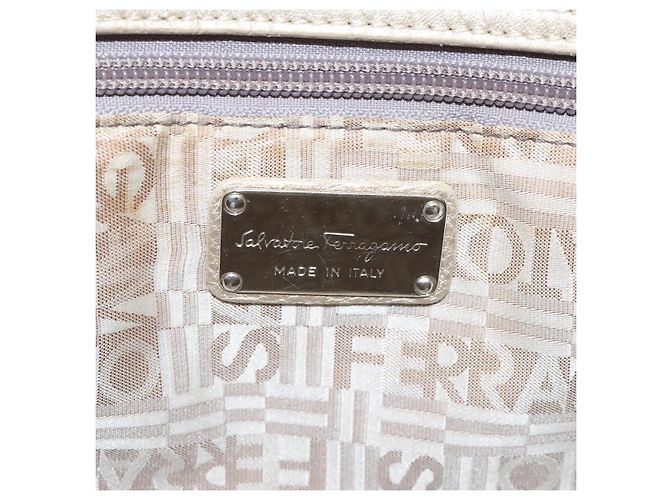 Borsa a mano in pelle Gancini Salvatore Ferragamo Auth am7952 D'oro - vista 18