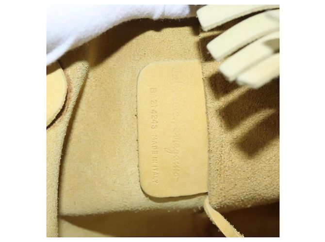 Borsa a Spalla Salvatore Ferragamo in Camoscio Giallo Auth 100746 - vista 12