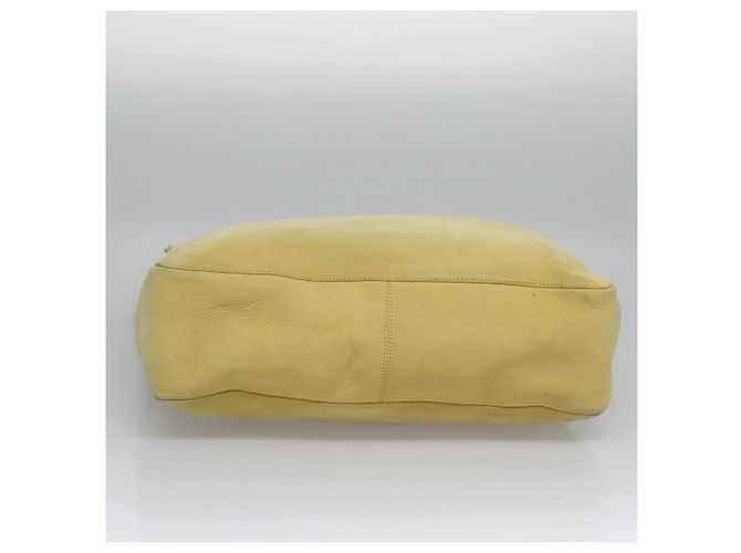 Borsa a Spalla Salvatore Ferragamo in Camoscio Giallo Auth 100746 - vista 5