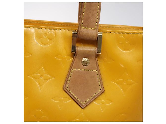 LOUIS VUITTON Monogram Vernis Bolsa de Mão Houston Amarelo M91121 LV Auth EC113 - vista 17