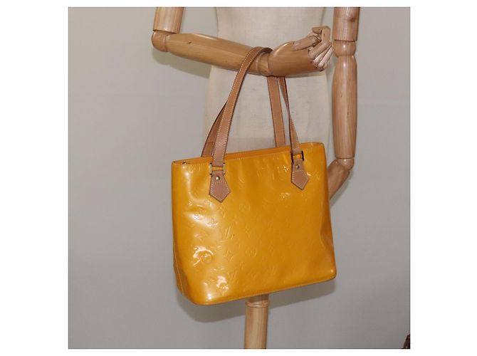 LOUIS VUITTON Monogram Vernis Bolsa de Mão Houston Amarelo M91121 LV Auth EC113 - vista 23