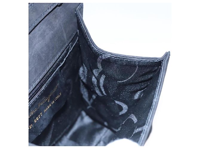 Borsa a mano Vala in suede 2 in 1 nera e oro Auth BA373 di Salvatore Ferragamo Nero D'oro - vista 20