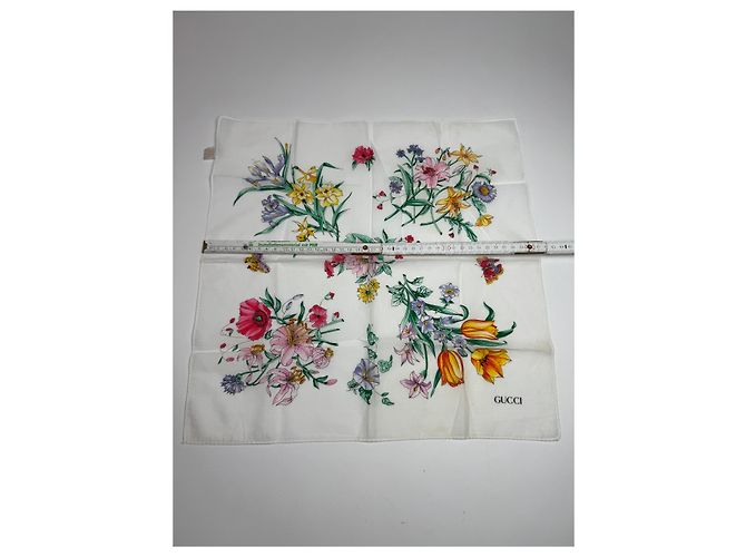 Sciarpa in tela floreale vintage Gucci Bianco - vista 6