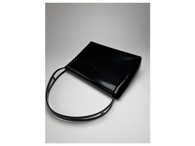 Vintage Givenchy 4G Handtasche aus Lackleder schwarz - Ansicht 5