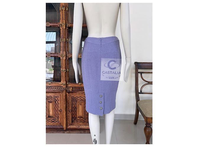 Chanel Nuevo Conjunto de Tweed Lavanda con Botones Gripoix CC 38 FR - vista 10