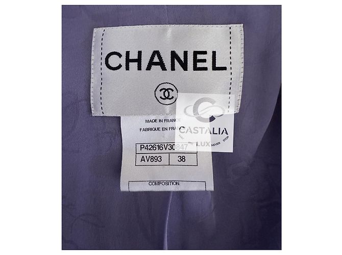 Chanel Nuevo Conjunto de Tweed Lavanda con Botones Gripoix CC 38 FR - vista 13
