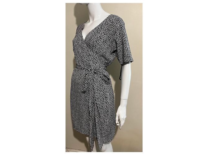 Diane Von Furstenberg DvF Shannon silk wrap dress in black and white - view 8