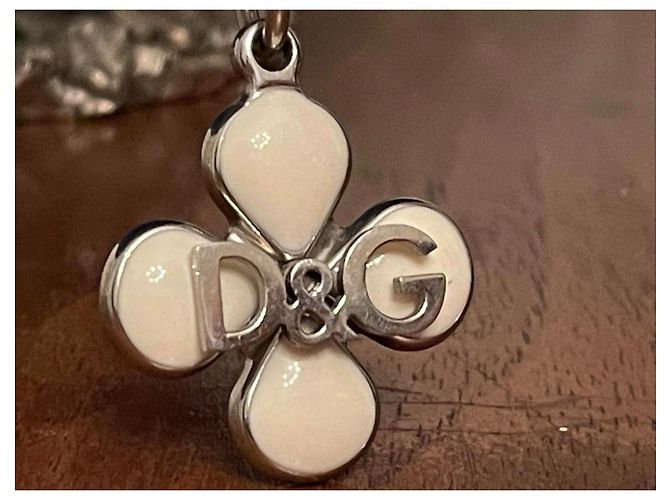 Particolari orecchini cerchio vintage DOLCE & GABBANA Argento - vista 3