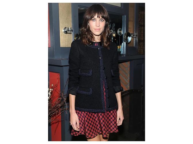 Chanel Ikonische schwarze Tweedjacke von Keira Knightley - Ansicht 5
