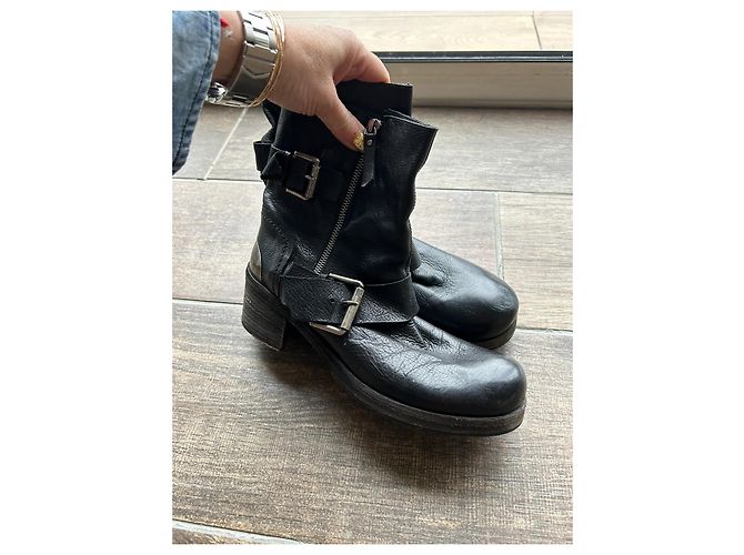 Stivaletti Vic Matié in pelle nera Nero - vista 3