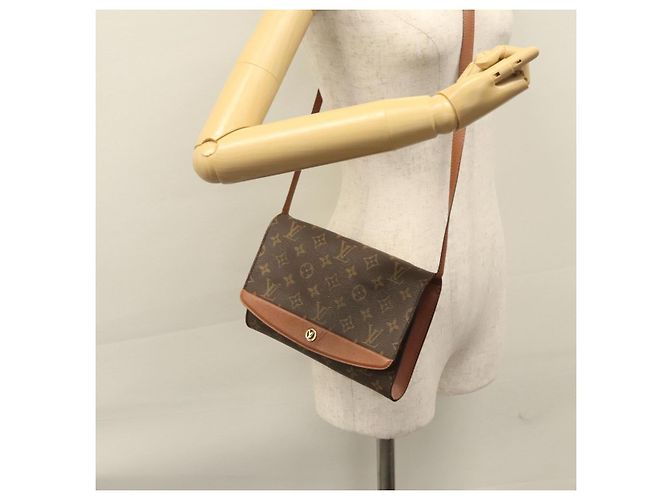 LOUIS VUITTON Monogram Bordeaux 24 Borsa a Spalla M51798 LV Auth ar13297 Monogramma - vista 23