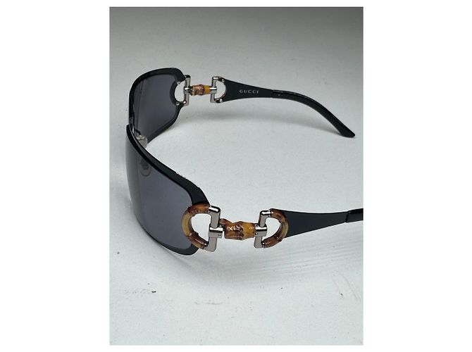 Bamboo Occhiali da sole vintage Gucci in bambù Nero - vista 2