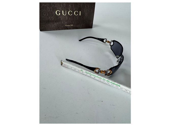 Bamboo Occhiali da sole vintage Gucci in bambù Nero - vista 5