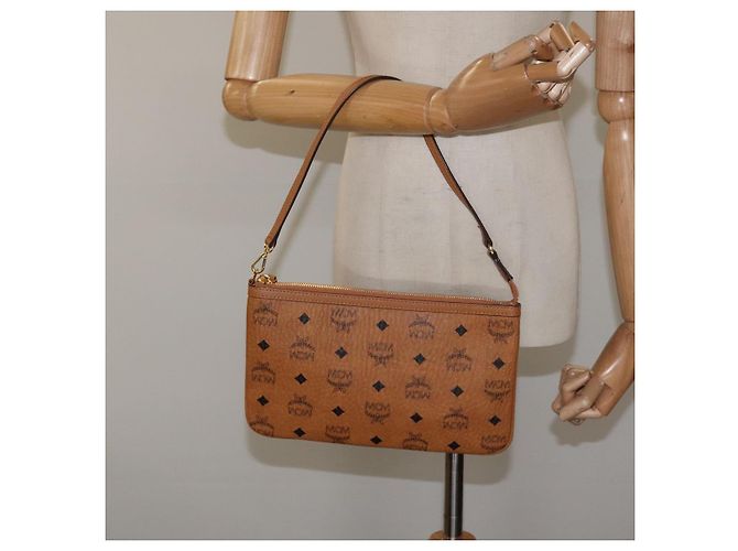 Bolsa de accesorio de PVC marrón MCM Vicetos Logogram Auth MY027 Castaño - vista 19