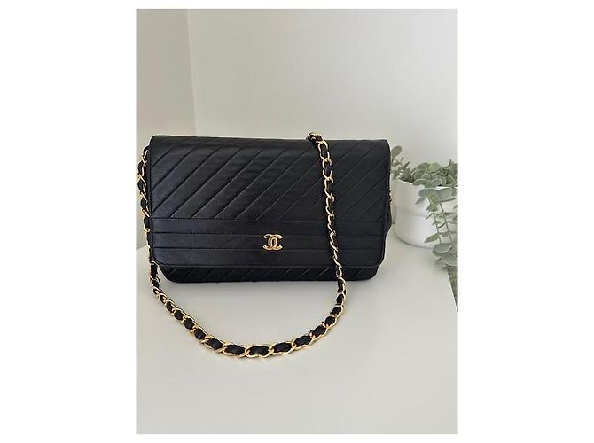Timeless Chanel Classico senza tempo medio a zigzag Nero - vista 2