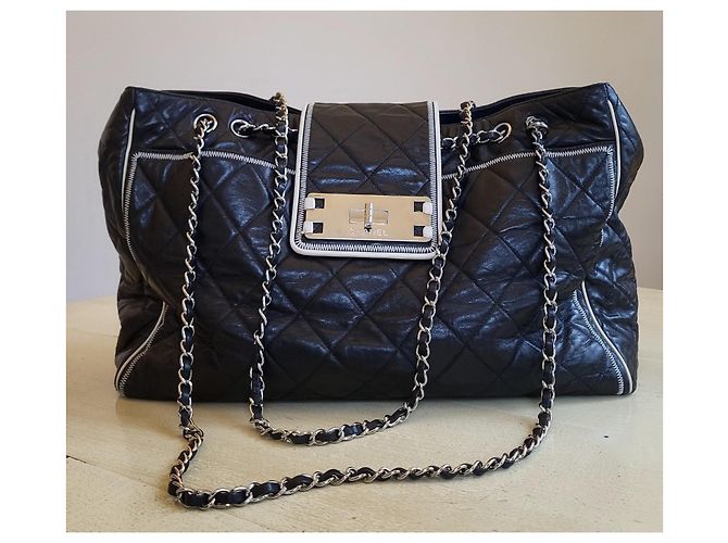 Borsa tote Chanel in pelle nera Nero - vista 3