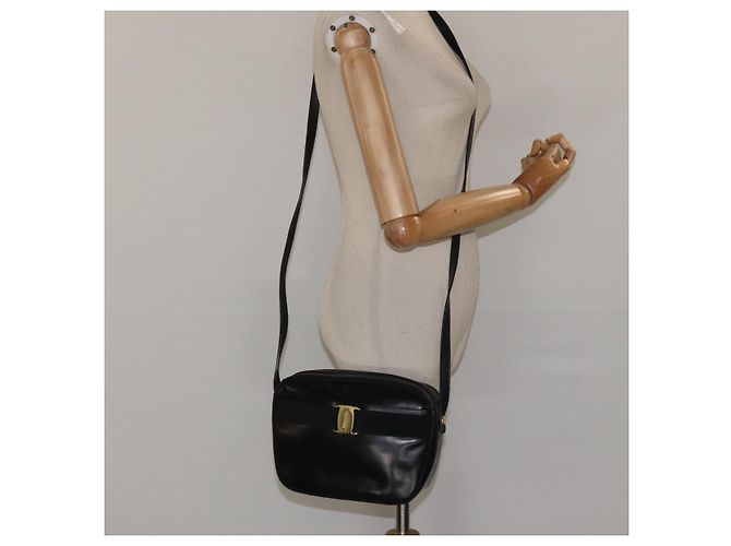 Borsa a Spalla Vala in Pelle Nera e Oro Salvatore Ferragamo Auth am7884 - vista 23