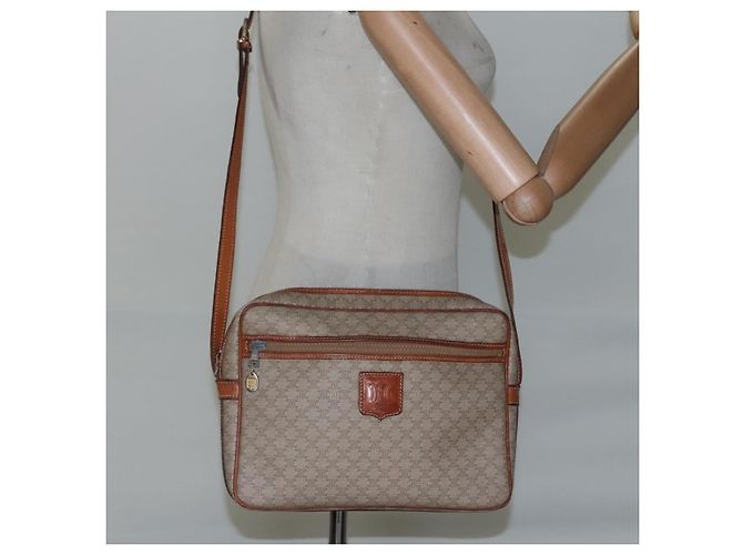 Céline Borsa a spalla in tela Macadam CELINE PVC beige oro Auth bs23175 D'oro - vista 23