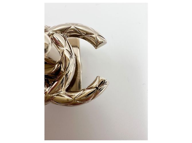 Chanel Verschluss CC hellgold Golden - Ansicht 4
