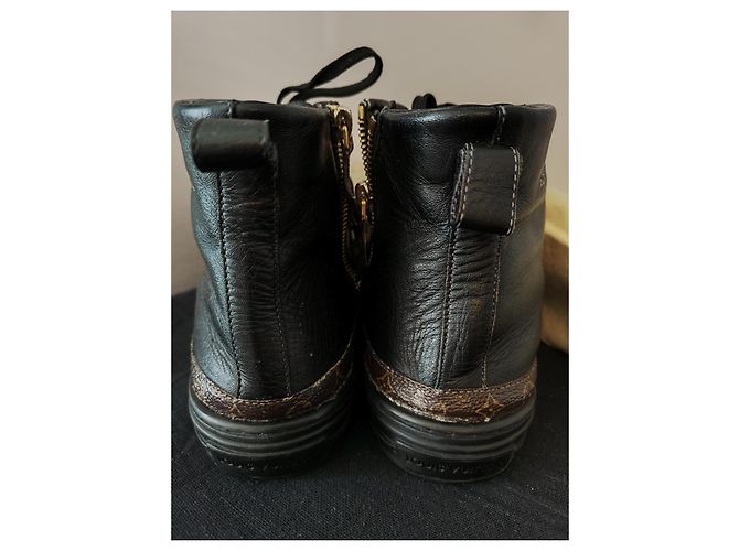 Sneakers alte Louis Vuitton Stellar in pelle nera Nero - vista 12